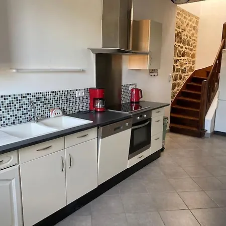 Casa vacanze Maison Des Quatre Saisons Chérencé-le-Roussel
